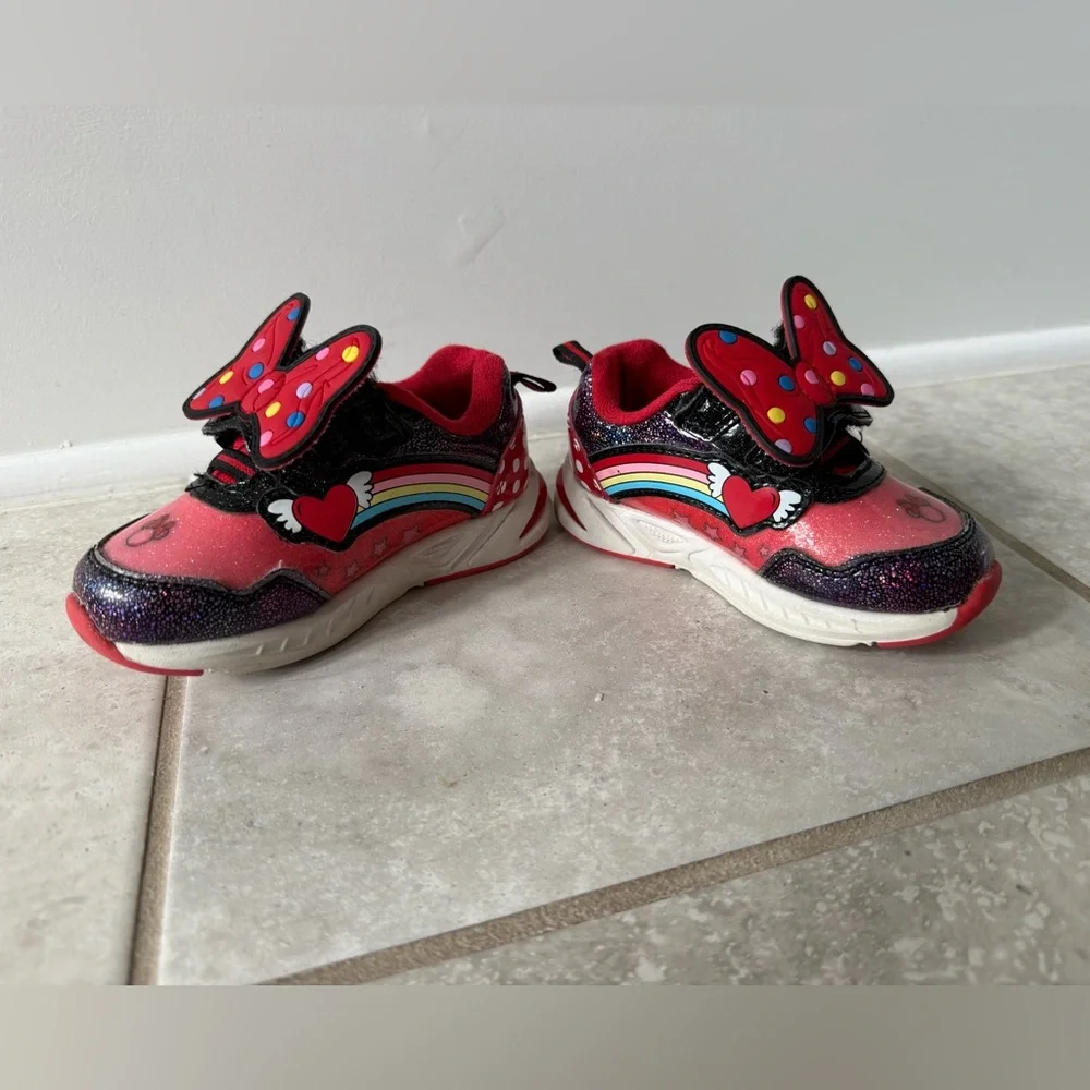 Disney Minnie Mouse Light Up Sneakers